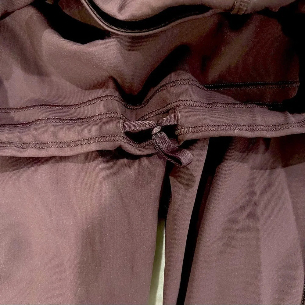 Lululemon Maroon/Light Purple Leggings - Picture 5 of 6